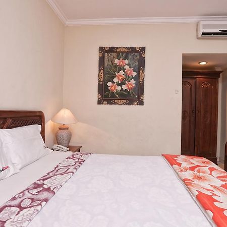 Reddoorz @ Legian Street Hotell Kuta Lombok Exteriör bild